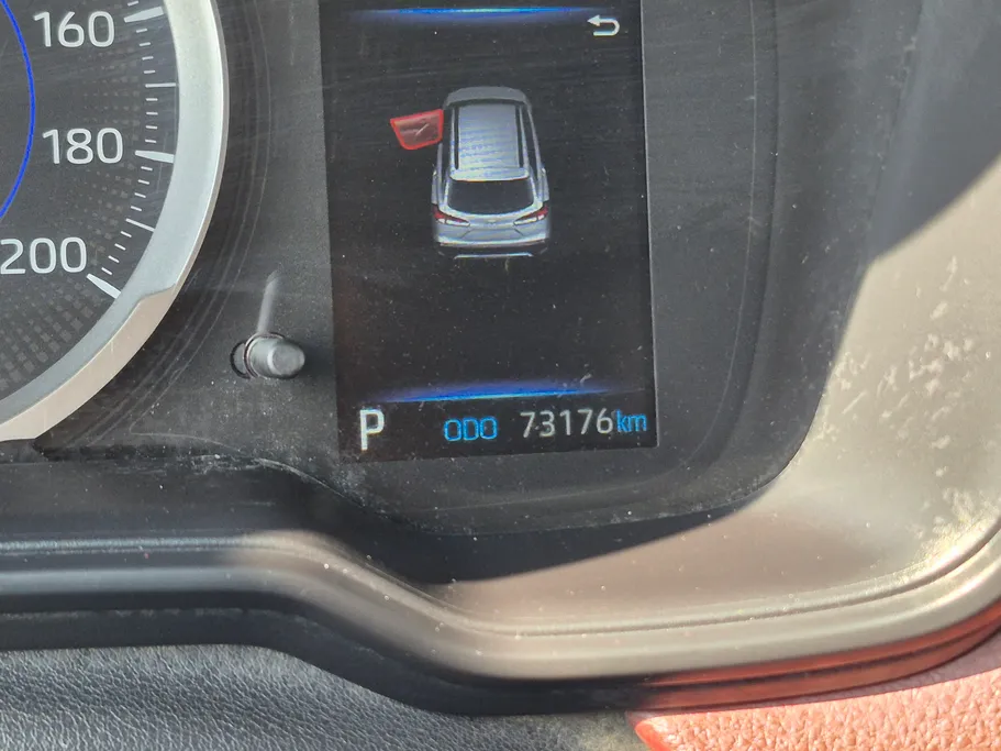 تويوتا كورولا كروس XLE 2024 