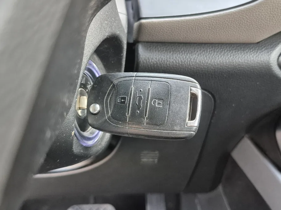 2023 Chevrolet Groove LT 