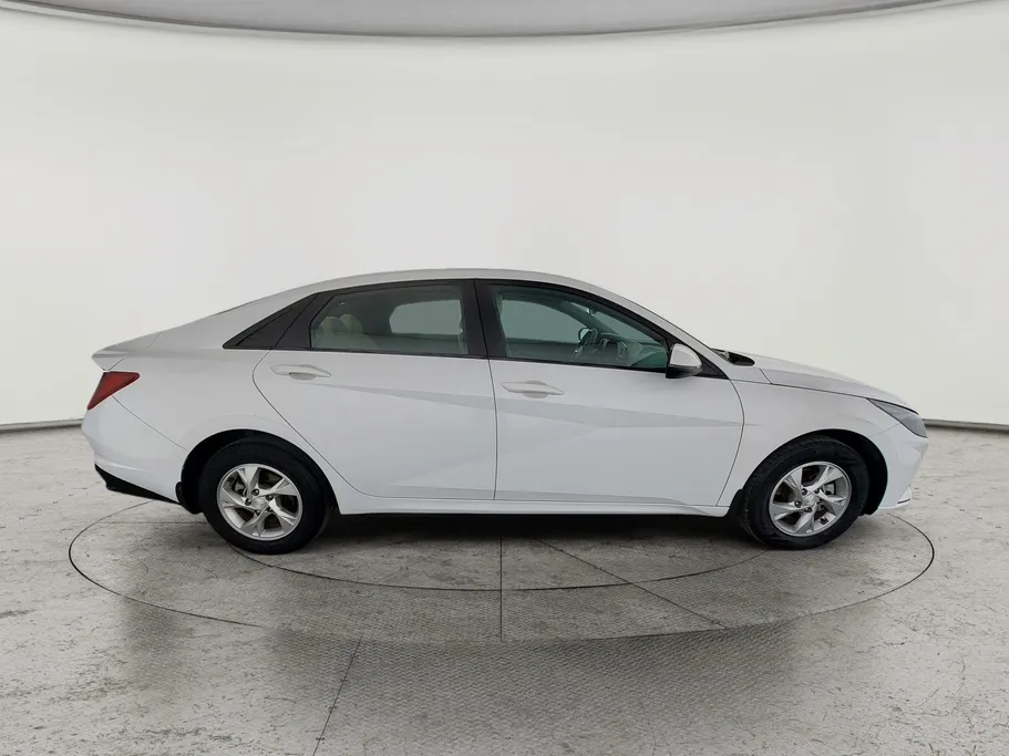 2022 Hyundai Elantra Fleet 