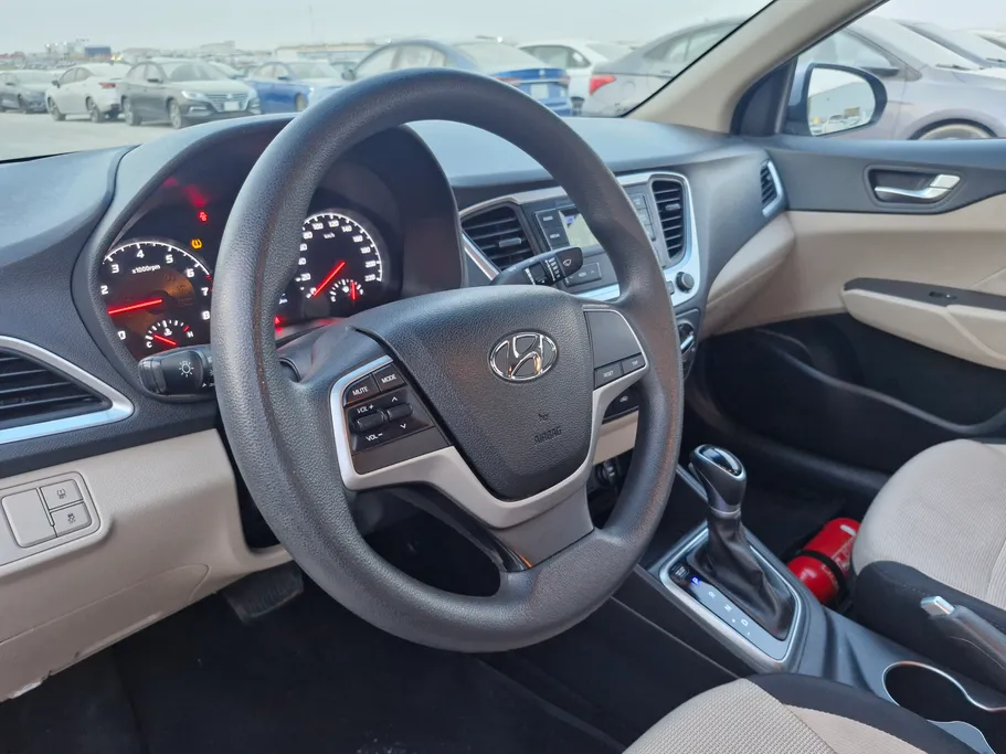 2023 Hyundai Accent Smart 