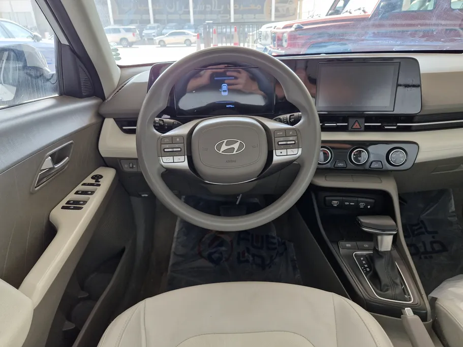 هيونداي اكسنت سمارت 2024 