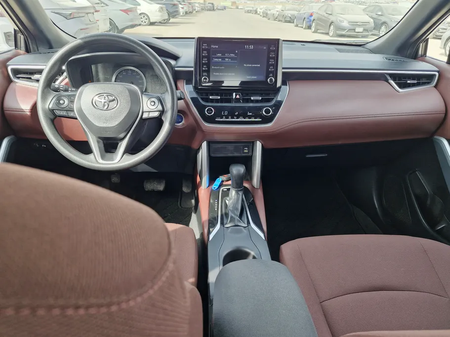 تويوتا كورولا كروس XLE HEV 2024 