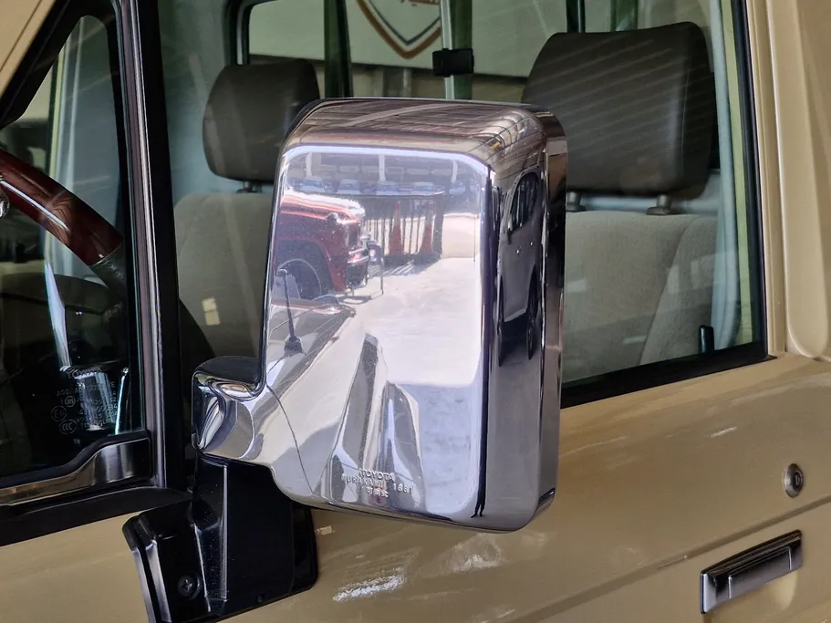 2022 Toyota Land Cruiser Pickup LX 