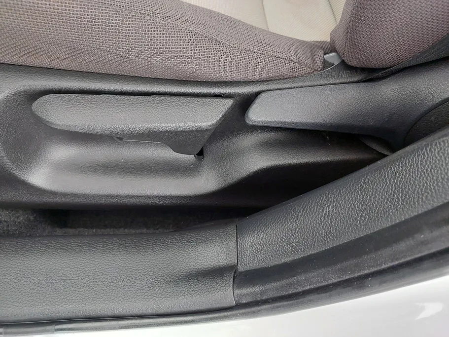 تويوتا كورولا XLI 2023 