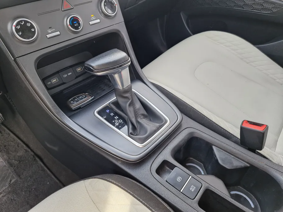 هيونداي كريتا سمارت 2023 