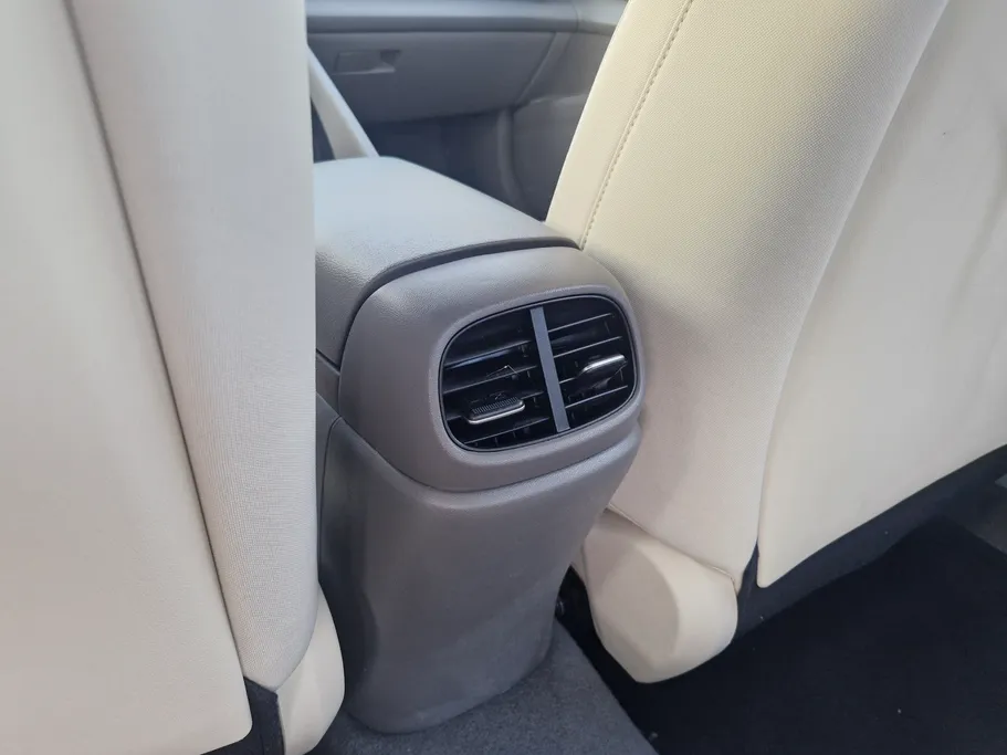 2023 Hyundai Elantra Smart 