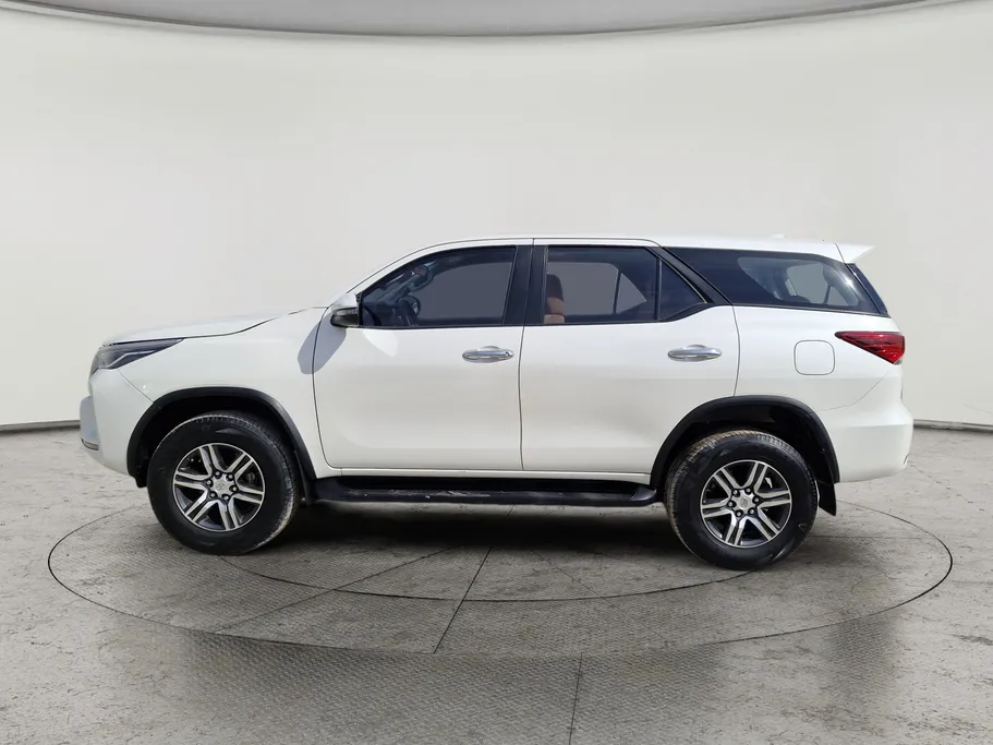 2021 Toyota Fortuner GX 