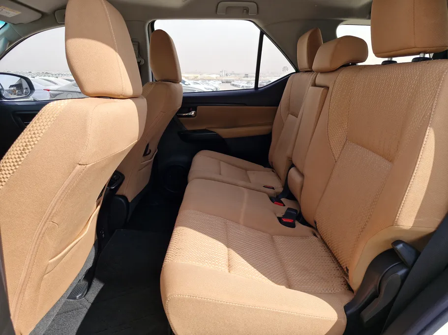 تويوتا فورتشنر GX 2021 