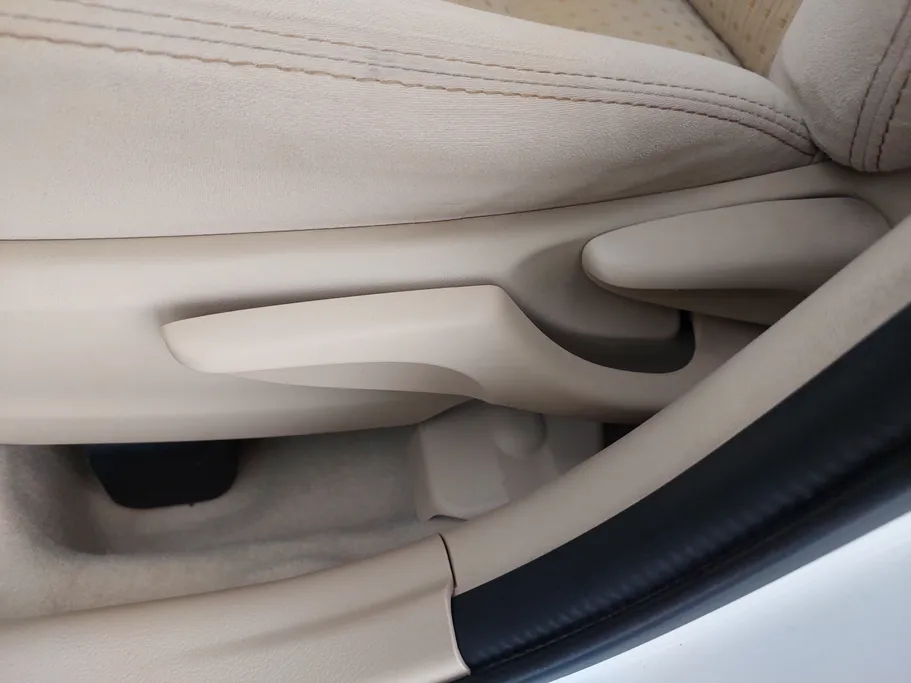 تويوتا يارس Y 2020 