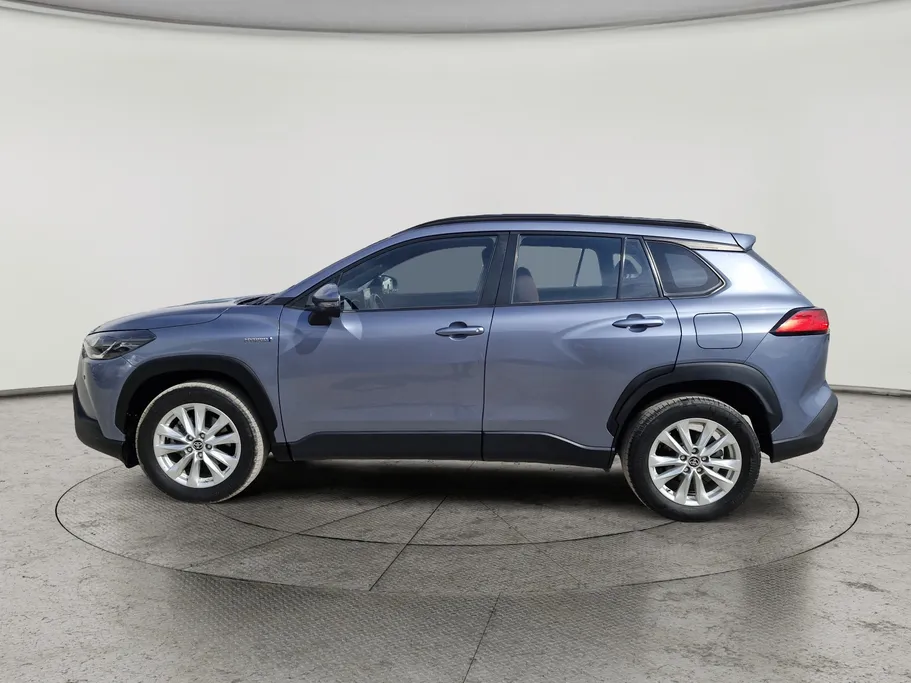 تويوتا كورولا كروس XLE HEV 2024 