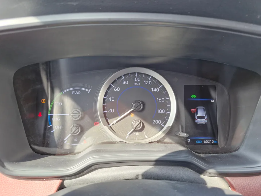 تويوتا كورولا كروس XLE HEV 2024 