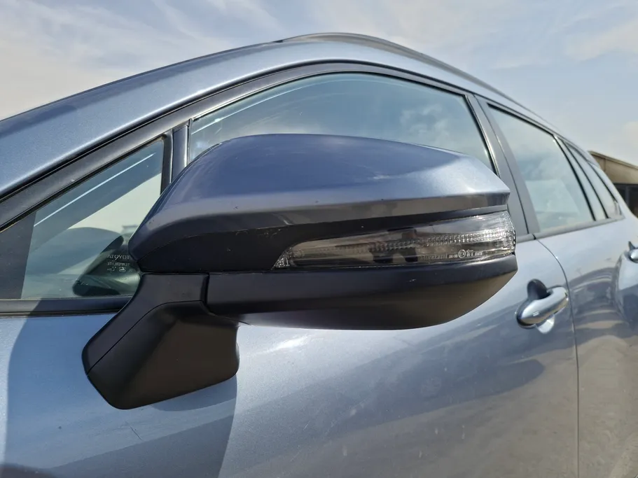 تويوتا كورولا كروس XLE HEV 2024 