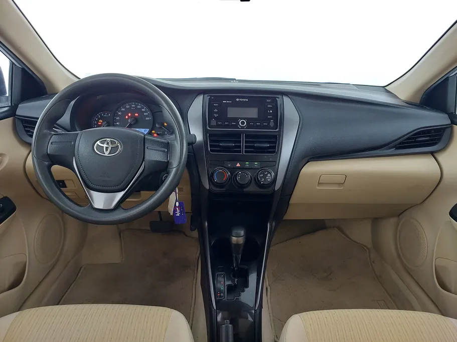 تويوتا يارس Y 2022 