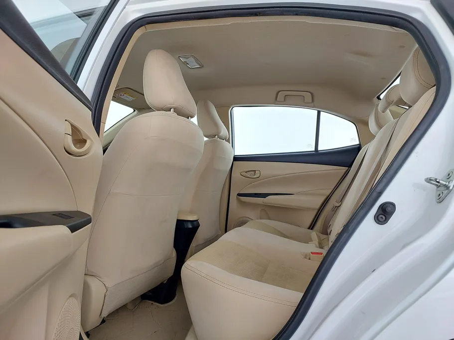 تويوتا يارس Y 2022 