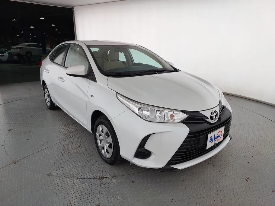 تويوتا يارس Y 2022 