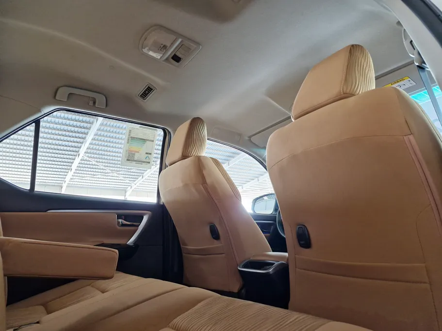 2023 Toyota Fortuner VX 