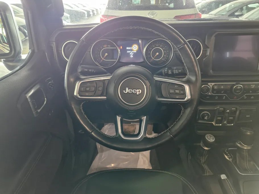 جيب رانجلر صحارى 2023 