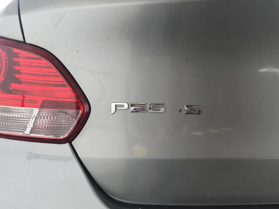 2022 Kia Pegas LX 