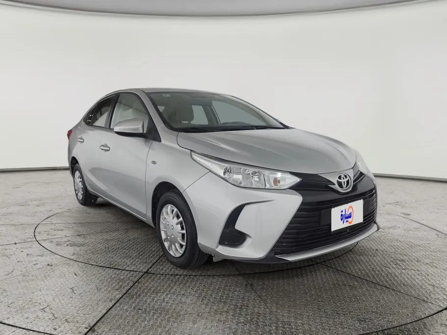 2021 Toyota Yaris  Y 