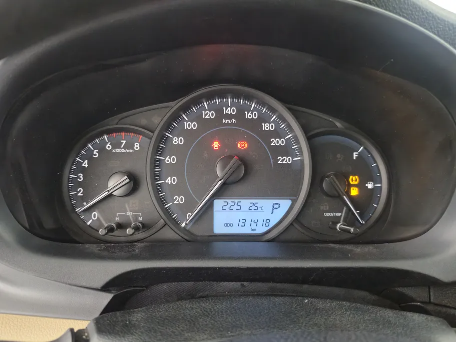 2021 Toyota Yaris  Y 