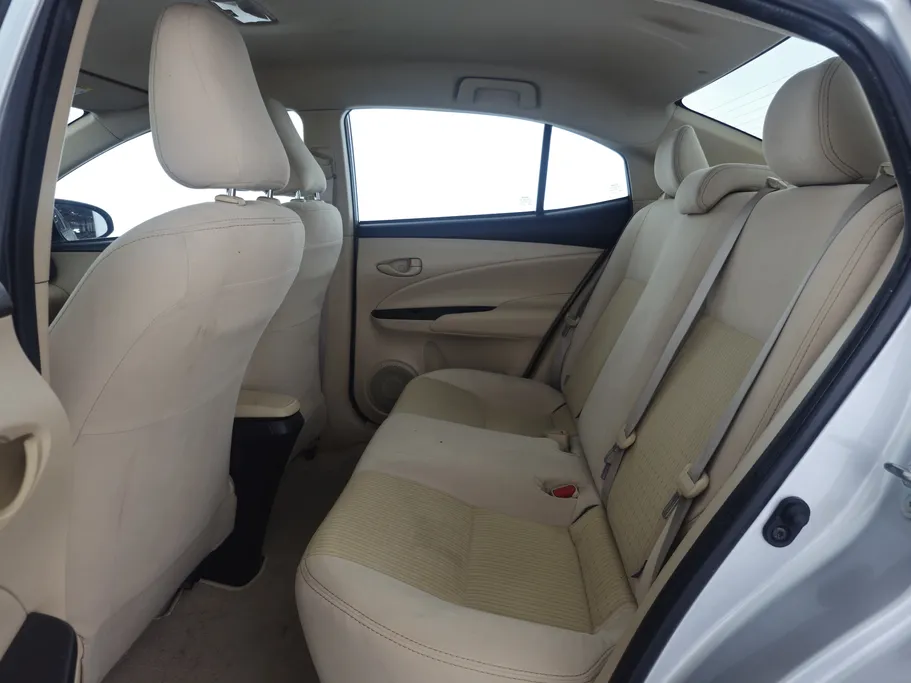 2021 Toyota Yaris  Y 