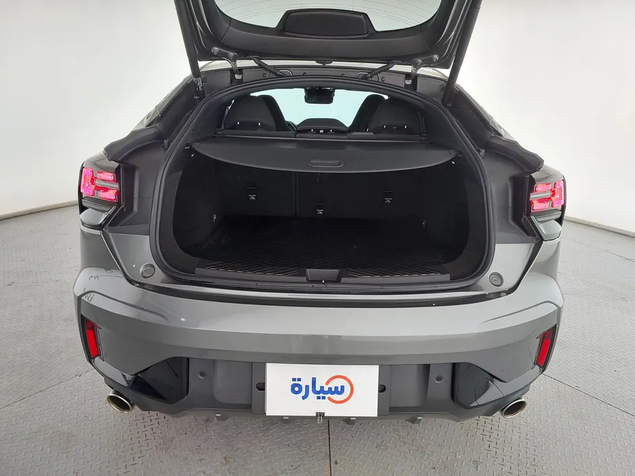 2024 Lynk and Co 05 Hyper Halo 