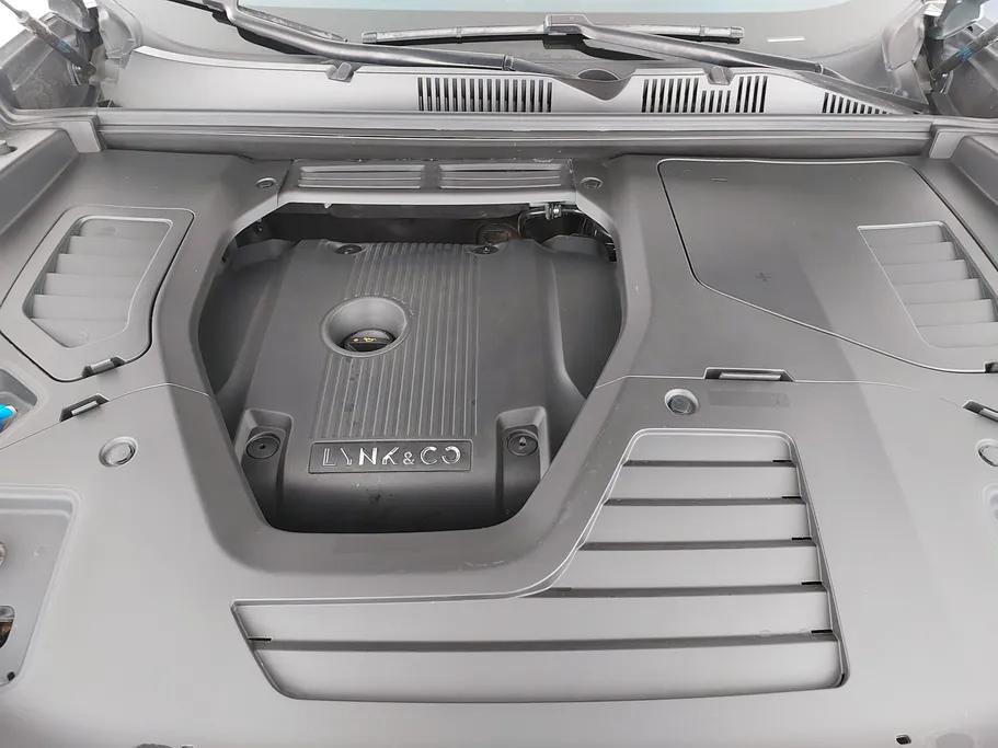 2024 Lynk and Co 05 Hyper Halo 