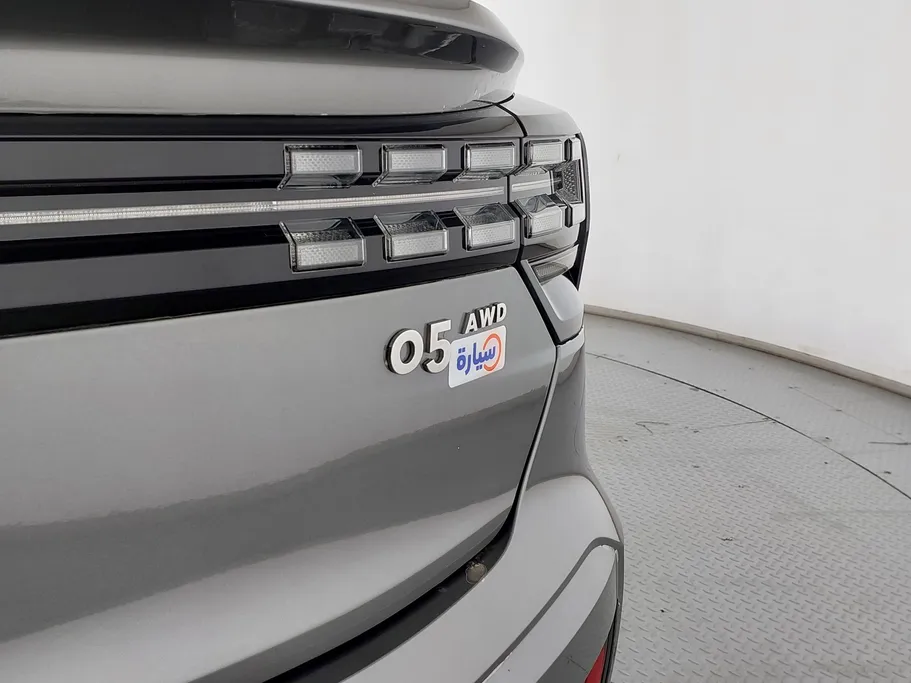 2024 Lynk and Co 05 Hyper Halo 