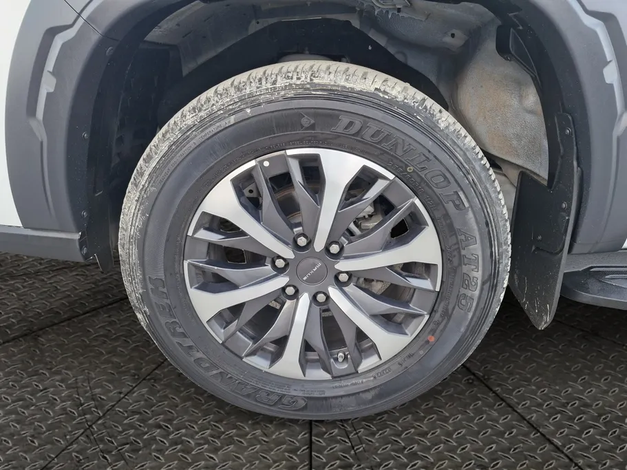 2023 Maxus T90 LUXURY Twin-turbo 