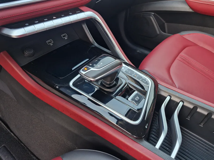 ماكسيوس T90 LUXURY Twin-turbo 2023 