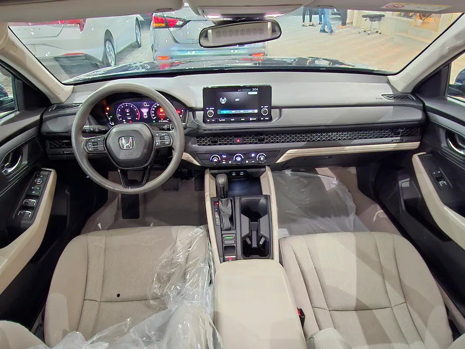 2025 Honda Accord LX 