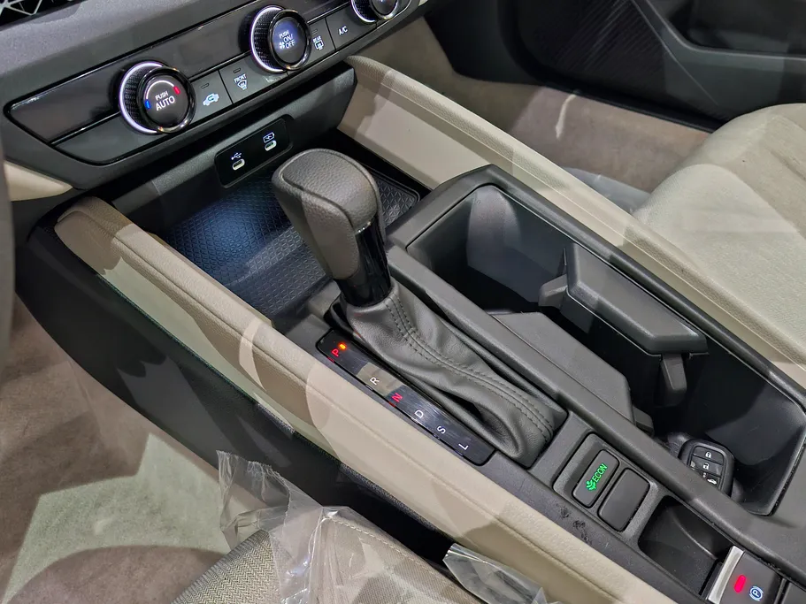 2025 Honda Accord LX 