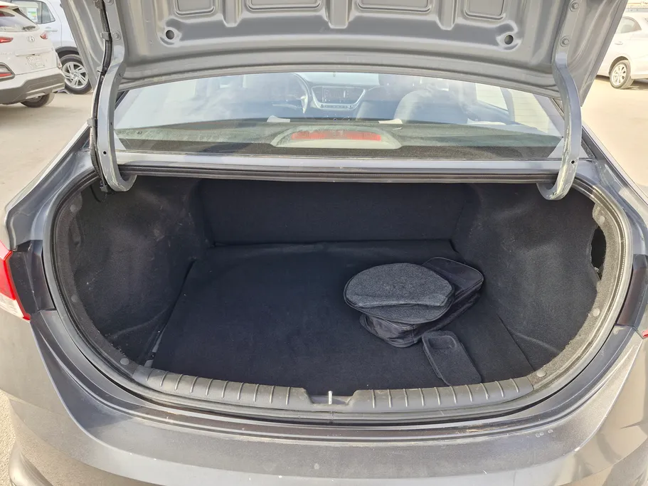 هيونداي اكسنت سمارت 2021 