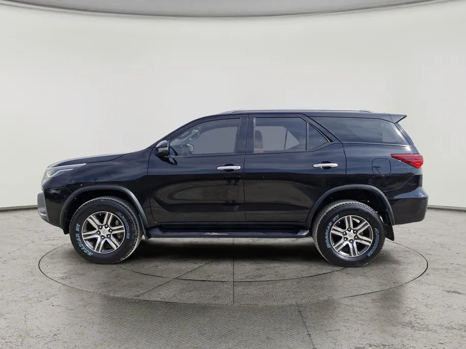 2021 Toyota Fortuner GX 