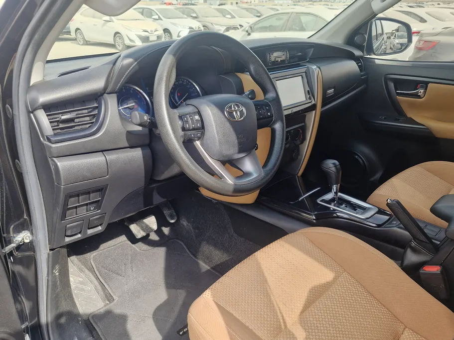 تويوتا فورتشنر GX 2021 