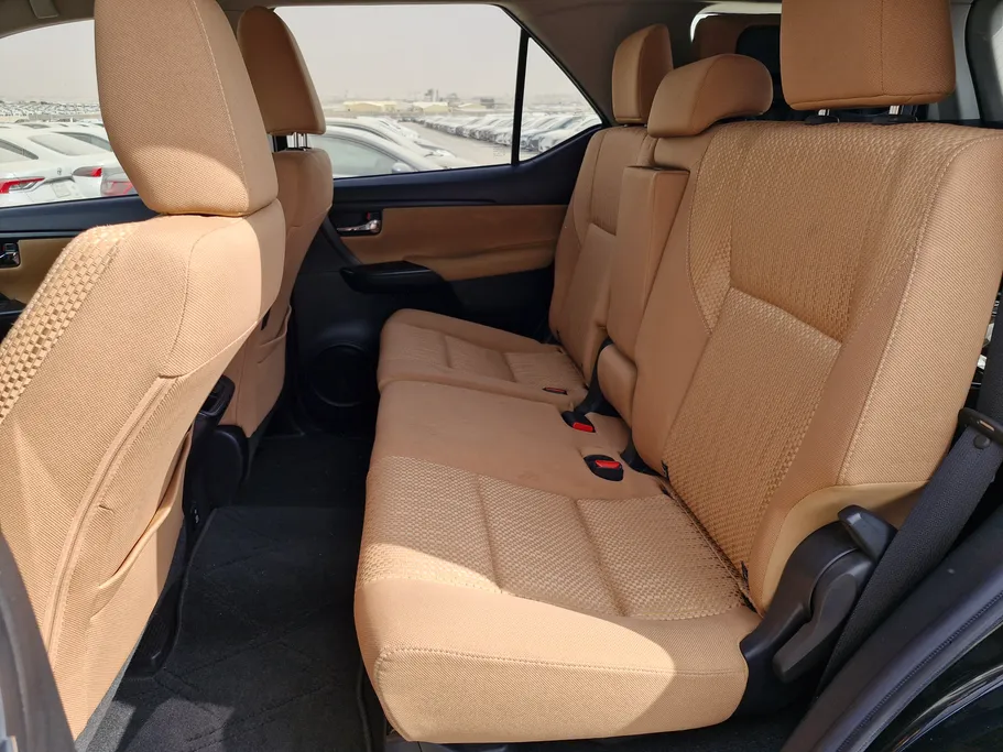 تويوتا فورتشنر GX 2021 