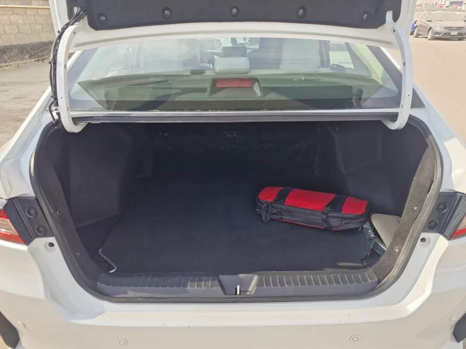 تويوتا يارس Y 2023 