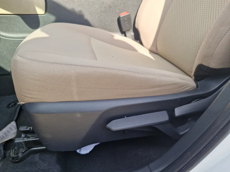 تويوتا يارس Y 2023 