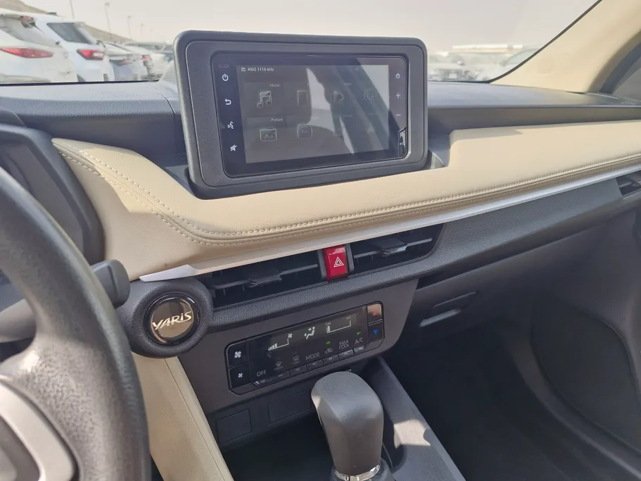 تويوتا يارس Y 2023 