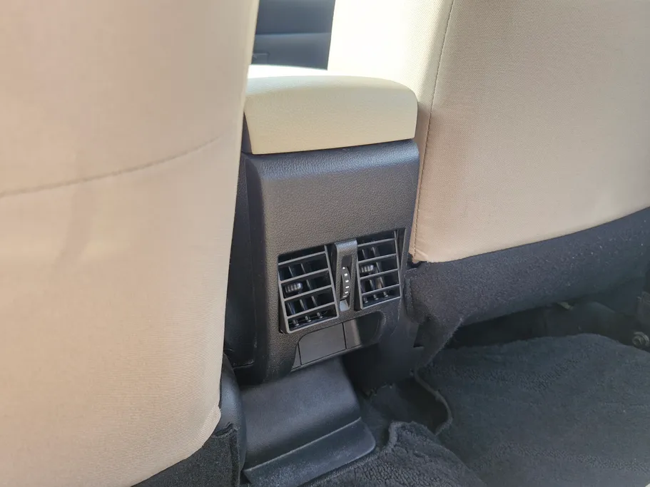 تويوتا يارس Y 2023 