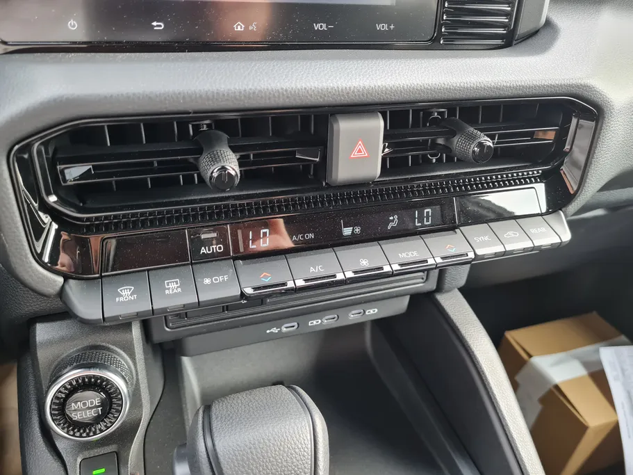 2026 Toyota Prado TX2 DSL 