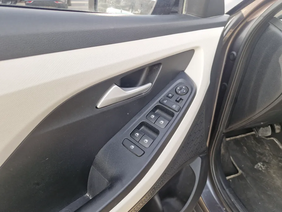 هيونداي كريتا سمارت 2023 