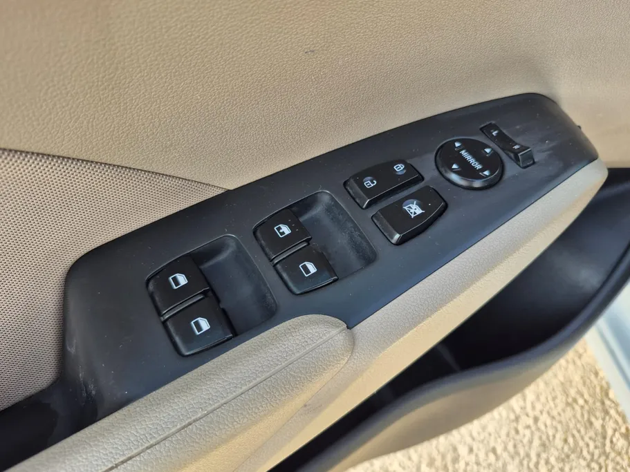 هيونداي اكسنت سمارت 2023 