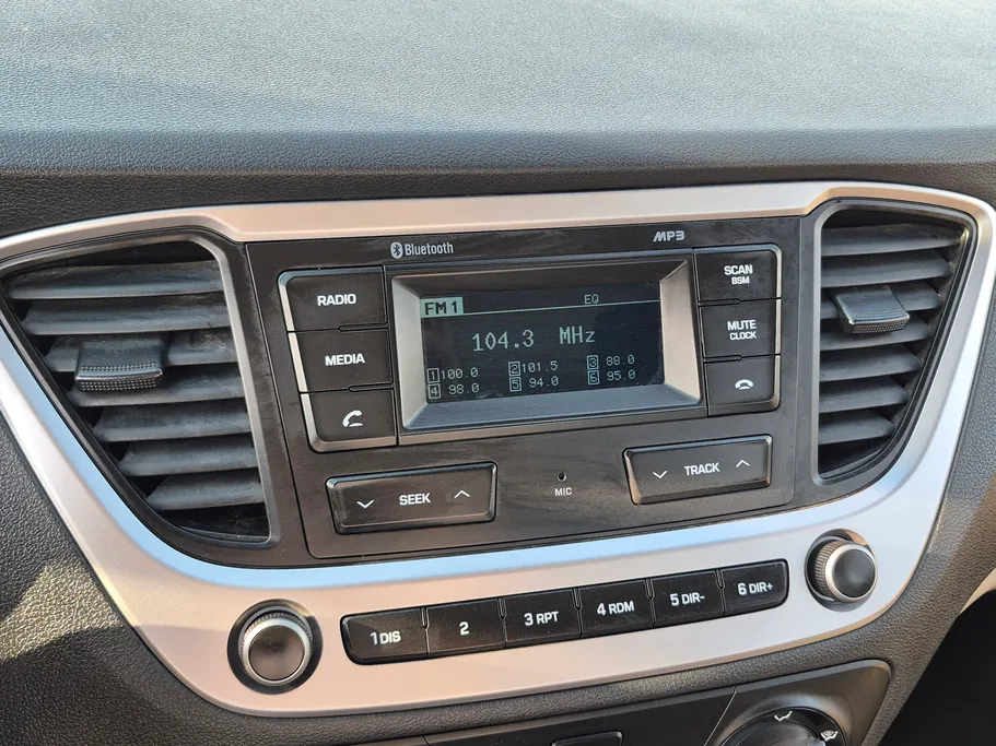 هيونداي اكسنت سمارت 2023 