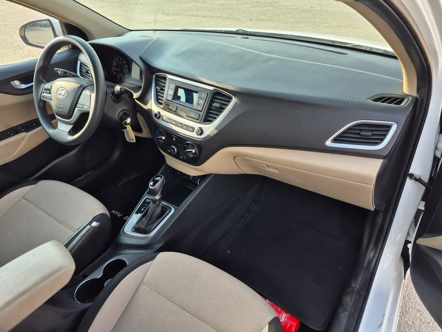 هيونداي اكسنت سمارت 2023 