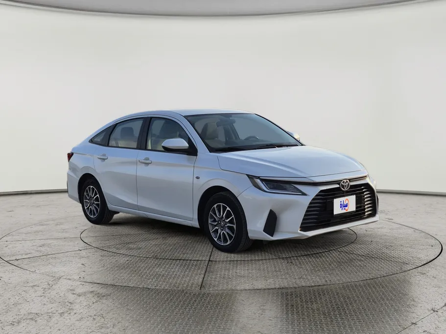 تويوتا يارس Y 2023 