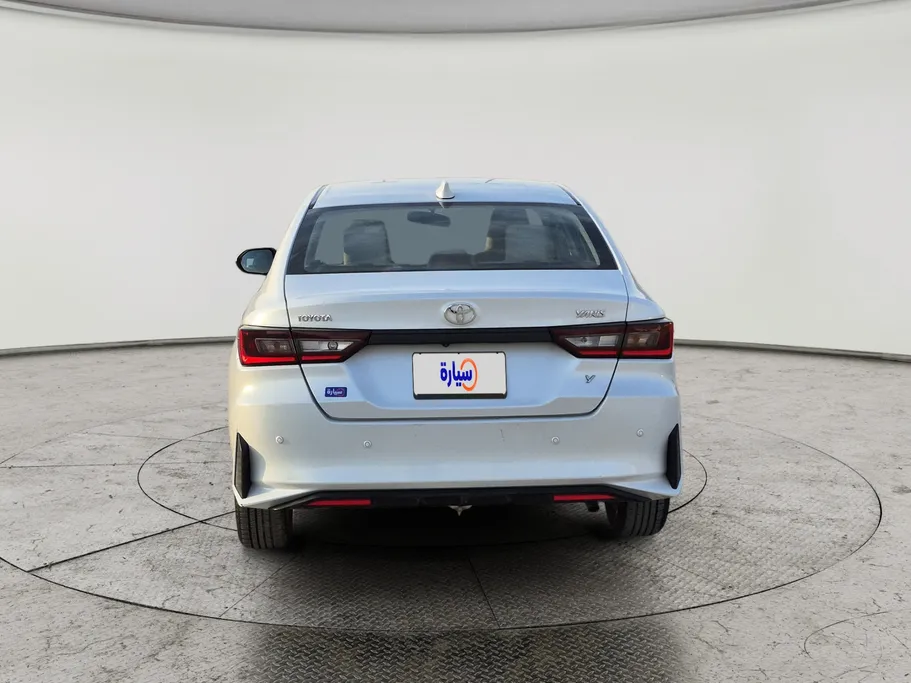 تويوتا يارس Y 2023 