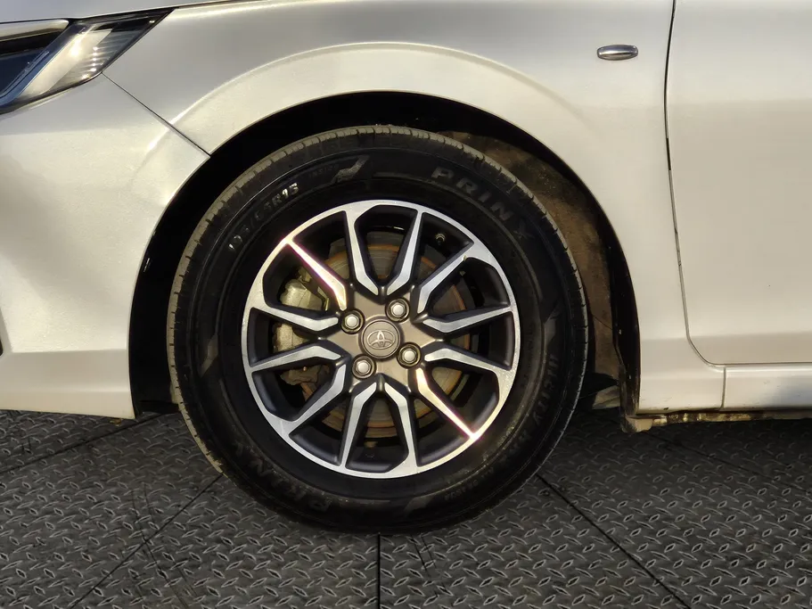 تويوتا يارس Y 2023 