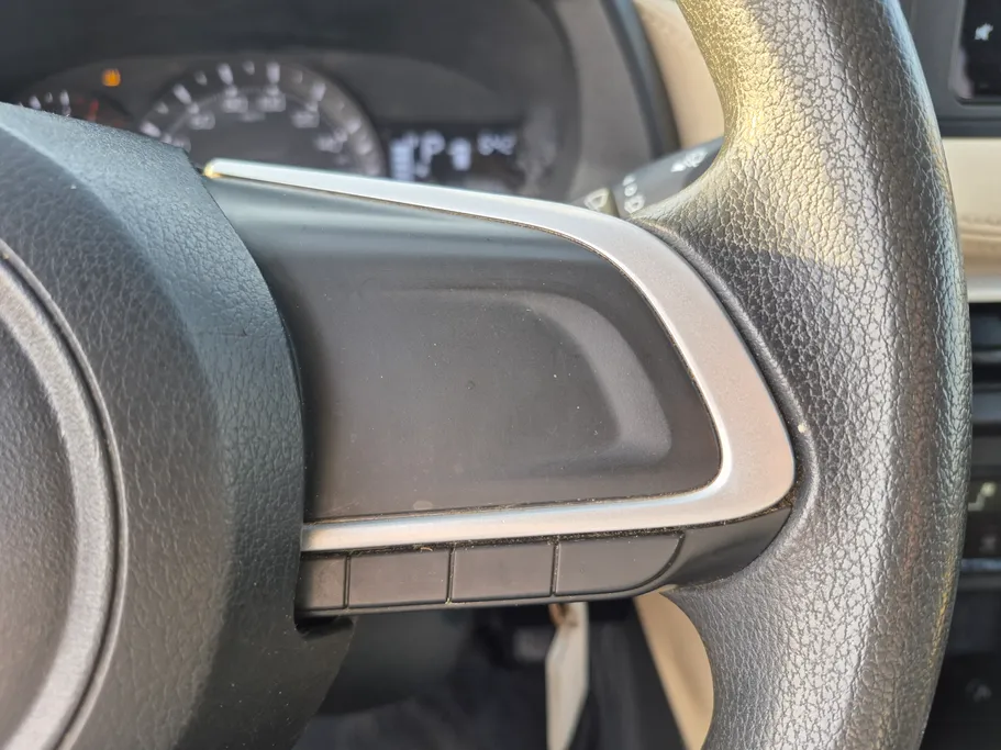 تويوتا يارس Y 2023 