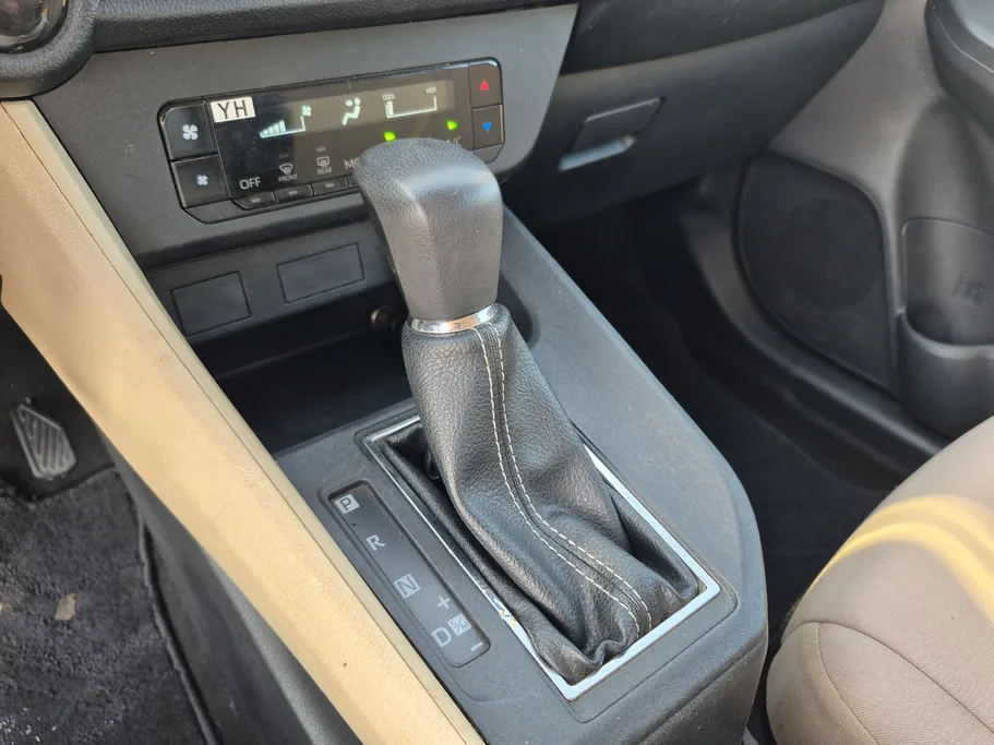 تويوتا يارس Y 2023 